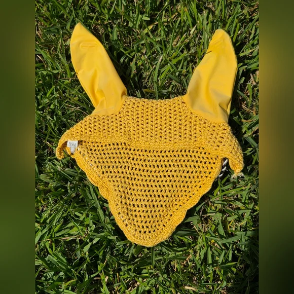 Ear Bonnet - Picture 3 of 4